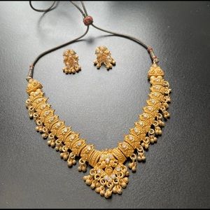 Necklace and earrings